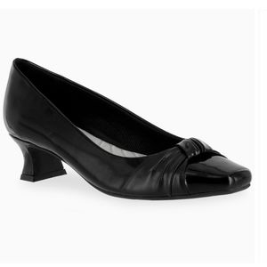 Easy Street Waive Shoes | Size 6.5W